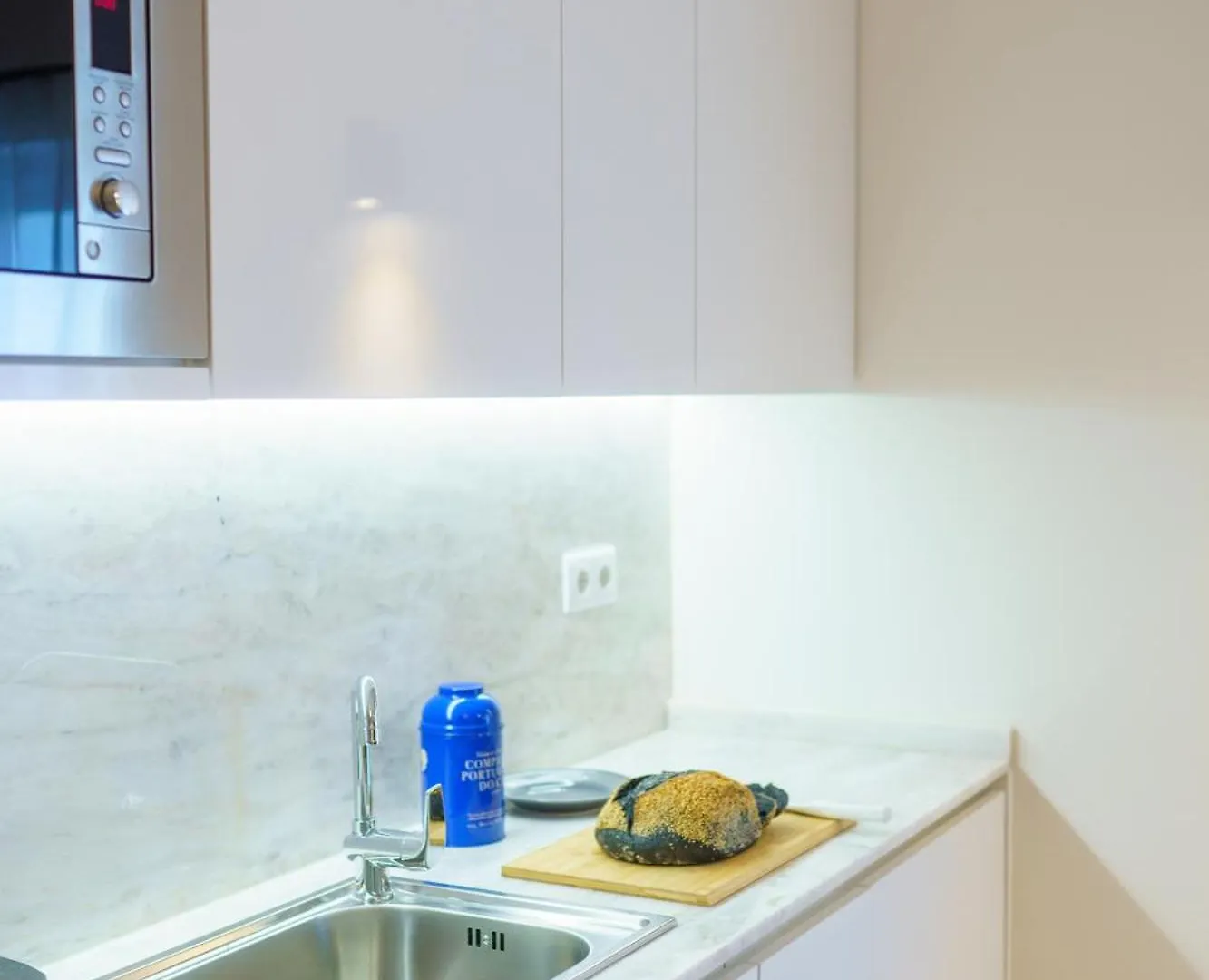 Anjos 1ºh Apartment Lisbon